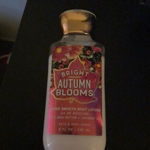 Meet your Posher, Deneene